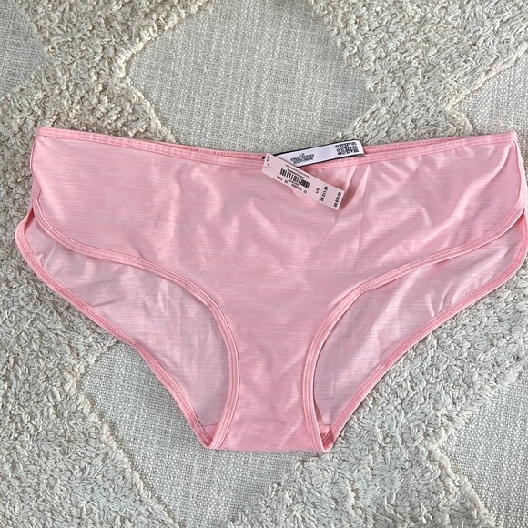 🌸NWT Victoria’s Secret Set of 5 Hiphugger Panties Multiple Colors Sz Large - Picture 4 of 8